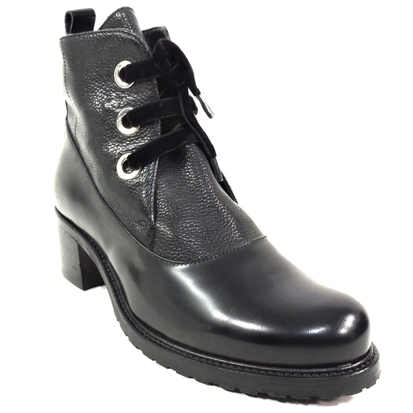 DONNA SOFT 🇮🇹 WOMEN'S BLACK LEATHER COMFORT FASHION  BOOTIE - Picture 3 of 7